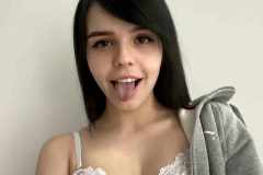 lainleee_55df74438c1a4a4b933f6f7fd64f1a46