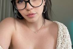 lainleee_cc34ab3d45804f76ac8e750cf1b151d8